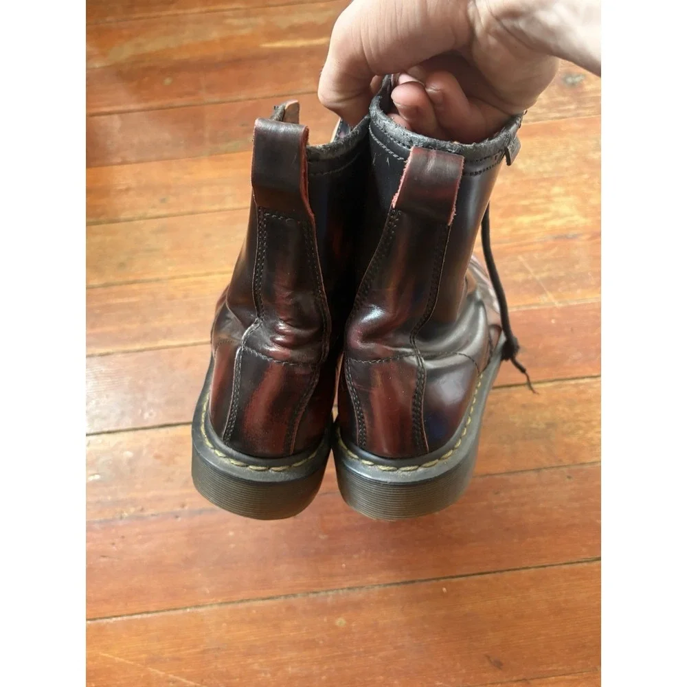 Dr. Martens Burgandy Leather Lace-Up Combat Ankle Boots Round Toe Mens 9 Wom 10